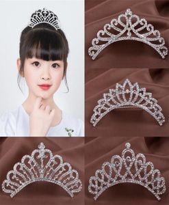 Wedding Crystal Crown Coman Pearl Stigy PROM GŁOWOŚCI DZIECKI IMPREMY DZIECKO CLEAR TIARA SLIVER HAIR BINEGLY Prezent Świąteczny 6121238