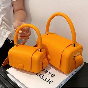 Omuz çantaları moda kadınlar eyer lüks tasarımcı mini deri çanta ve cüzdanlar şık kese bahar damlası 2024