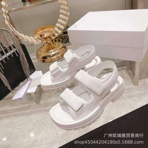 Sandals Shoes High End Summer Genuine Leather Letter Round Head Matsu Cake Thick Bottom Open Toe Casual Beach