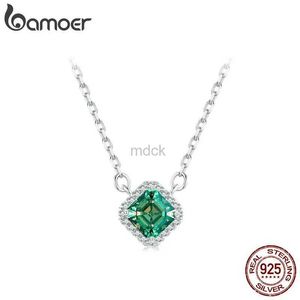 Anhänger Halskette Bamoer Quadratgrün Moissanit 925 Sterling Silber Anhänger Halskette 18K Weiß Gold plattiert VVS1 Labor -Diamantkette für Frauen 240419