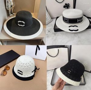 Breda brimhattar 24SS Herrkvinnor duk hink designers kepsar monterade mössa mode fedora brev stripe män casquette beanie