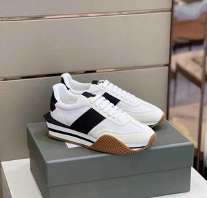 Nowe luksusowe marki mężczyzn swobodne buty James Sneaker Side Stripe Trener Zamie nylonowe nilon łydek deskorolki chodzący biały projektanci Tom Fords Skate Shoe Chunky Gumowa podeszwa