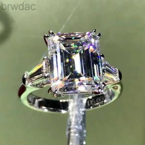 Solitaire Ring Luxury Emerald Cut 4CT Lab Diamond Ring 100% Original 925 Sterling Silver Engagement Wedding Band Rings for Women Bridal Jewelry D240419