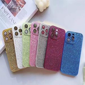 Luksusowe błyszczące obudowy telefonu projektanta dla iPhone'a 15 Pro Max 14plus 15pro 14 13 12 11 Pro XR moda Bling Bringling Rhinestone Designs 3D Crystal Women Cover