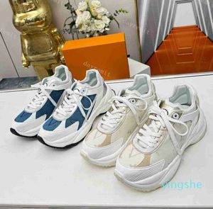 2024 Fashion Classic Gummi Leder im Freien Sneaker mit Kiste