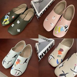 Designer Sandaler Toy Leather Slippers Womens Loafers Sunfujita Square Toe Summer Beach Shoes With Box 555