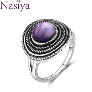 Clusterringe 8mm runde natürliche Charoite -Perlen -Kappenform Frauen S925 Sterling Silber Ring Vintage Stil Fein Jewelri