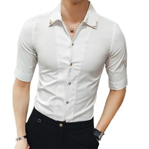 Erkekler Lüks Marka 2023 Erkek Yarım Kollu Hawaii Gömlek Sıradan Metal Toka Hit Renk Slim Fit siyah Erkek Elbise Blouses 240409