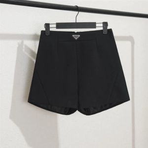 Shorts a vita in vita alta designer pantaloni di moda di lusso da donna Shorts Summer Essicking Pantaloni da spiaggia Hip Hop Street Shorts Luxury Shorts