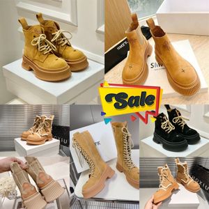 Designer Boots Women Trendy Short Short Booties Solles Luxury Sunles Womens Party Spesse tallone taglia 35-40 Deserto escursionistico SMFK GAI