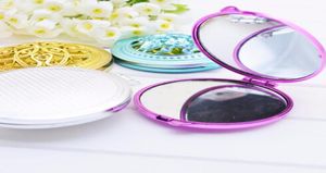 Vintage Hand Mirrors Pocket Mirror Mini Compact Mirrors Girl DoubleSide Folded Hollow Out Makeup Mirror P279086121