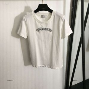 デザイナーTシャツ女性TシャツブランドレディースTシャツファッションパールプリーツフラワーロゴ半袖レディースプルオーバーショーツTシャツ4月19日