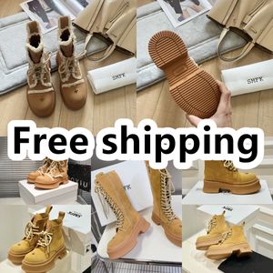 2024 Designerstövlar Trendiga kvinnor Korta Booties Ankel Boot Luxury Soles Womens Party Thick Heel Storlek 35-40 Vandring Desert SMFK GAI