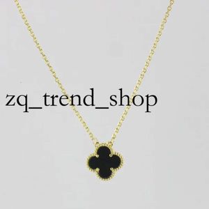 Moda Classic4/Four Leaf Clover Naszyjniki wisiorki matka perłowa stali nierdzewnej 18-karatowe złoto plisowane dla kobiet dziewczyna walentynkowa biżuteria zaręczynowa 485