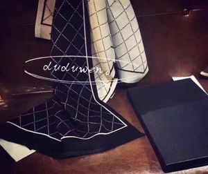 180x70cm Klasik Aksesuarlar Eşarp Moda Püskül Tasarımcı C Scarves Elegance Lady Selection Butik Tippet No Box2769480