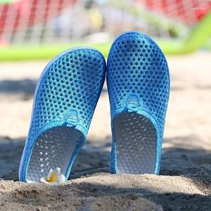 Terlik Bayan Sandalet Yaz Kadın İçi Boş Out Nefes Alabaş Plaj Flip Flops Eva Masaj