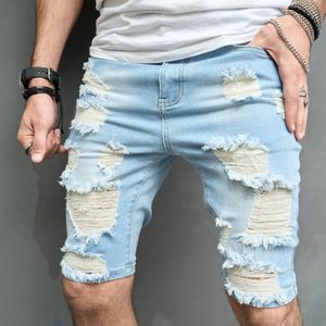 Yaz erkekleri şık delikler ince fit denim şort katı pamuklu gündelik erkek plaj beş nokta pantolon jeans 240412