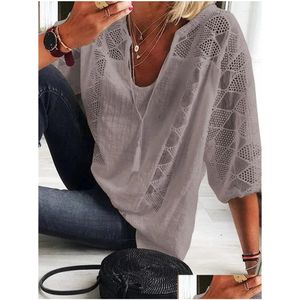 Womens Blouses Shirts Casual V-Neck Knitted Jacquard Women Hollowed-Out Shirt Three Quarter Sleeve Lace Loose Chic Plus Size 5Xl Drop Dhaw5