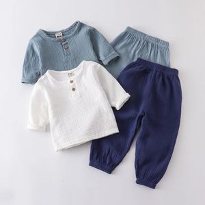 パーティー用の幼児の男の子の女の子の服セット長い袖のシャツゆるいパンツ幼児の子供たち春夏モスリン240410