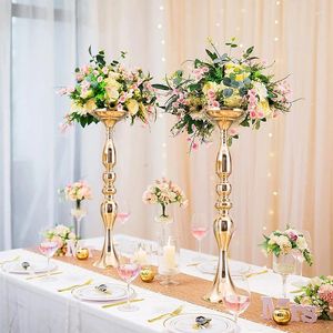 キャンドルホルダーウェディングメタルホルダーの花vaseシミュレーションシルクフラワーセンターピース用テーブルホームパーティーの装飾キャンドルスティックの装飾品