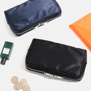 Purses 2023 Soft Leather Tanker Nylon Pouch Men and Women With Thick HandBag Cosmetic Bag To Receive Bag Clutch Bag Mobile Phone Small