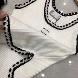 Анаграмма-эмбруалленные женщины Танки Camis Cotton Blend Tops Две буквы C Letter Designer юбки йога костюм плать