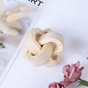 Dekorative Figuren Holzknoten Dekor handgeschnitzte Kette Verbindung Home Moderner Stil Couchtisch