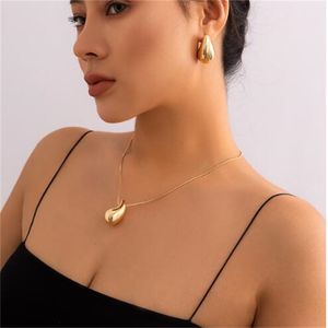 Nuova collana in acciaio inossidabile a colore in oro per donne gioielli in metallo a goccia d'acqua vintage Orecchini a pendente set da collana set regalo di compleanno AB169