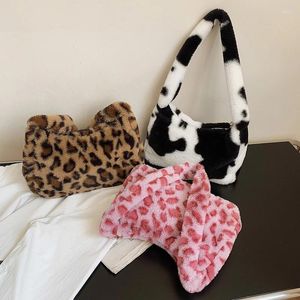 Kvällspåsar kvinnor ko tryck mini axel kvinnlig vinter plysch underarm leopard zebra mönster fluffiga tote små plånböcker