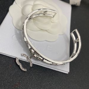 Luxury Gold Plated Electroplated Color Preserving Bangle Brand Designer Designs Bangle For Fashionable Charming Girls High Quality Diamond Inlaid Bangle Box