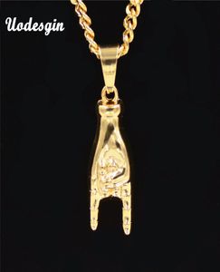 UoDesign New Gold Color Mano Cornuto Pendant Necklace Boxing Chain Rock Horned Hand Charm Halsband Hip Hop Stars Jewelry Gift1058981