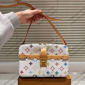 24ss bayan lüks tasarımcılar totes çanta çanta deri renkli çiçekler şouder crossbody kadın çanta çantası çantası 23 cm