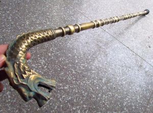 Vintage Old Copper Walking Sport Sticks bastões Trekking Strongdragon Head Handle5246644