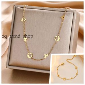 Collane di stilista di moda oro placcato 18k per donne 4/quattro foglie trifoglio collanazione a ciondolo braccialette bracciale gioielli donne wedding chirstmas regalo no box 282