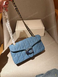 ホワイト26cmデザイナーバッグTabby Bag Baguette Denim Fabric Shourdled Bags Women Card Card Holder Diamond Grid Borsa Quilted Chain Luxury Handbag Cross Body Wyg