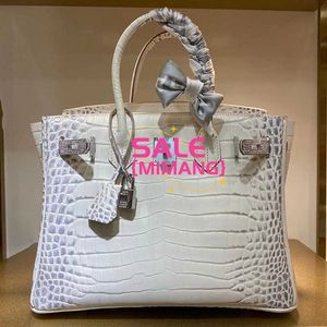 Birknns 디자이너 가방 하이 엔드 악어 패턴 핸드백 2024 년 여성을위한 새로운 휴대용 히말라야 흰색 다이아몬드 대형 T05U