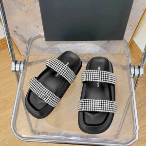 Лето милый новый стиль сандалийская платформа платформы подарки алмазные слайдеры квартира Mule 10a качество роскошного дизайнерского дизайнера повседневная обувь лох