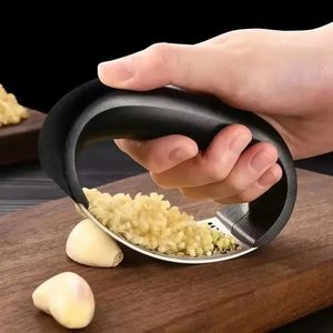 new 2024 Stainless Steel Garlic Press Crusher Manual Garlic Mincer Chopping Garlic Tool Home Masher Artifact Kitchen Gadgetfor stainless