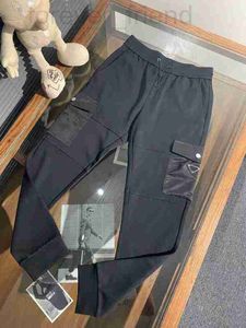 Męskie spodnie projektant jesień i zima nowe męskie spodnie ładunkowe multi kieszeni wygodne materiały elastyczne talia małe stopy czarne męskie 3nii