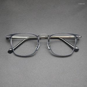 Gli occhiali da sole cornici in titanio telaio da uomo quadrati ottici trasparenti limpidi occhiali da prescrizione per le donne