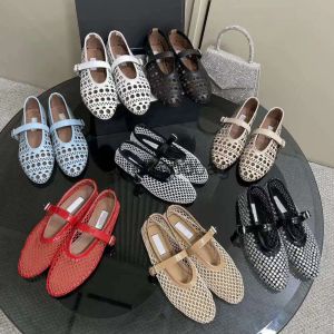 Designer Luxusschuhe Frauen Ballett Flats ausgehöhltem Netz Sandale Runde Kopf Strass Nieten Schnalle Mary Echtes Leder Jane Schuhe Sleas mit Größe