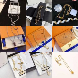 Luxury cd G Pendant Necklaces 20 Style FF Designer TB Necklace Designers Stainless Steel Plated Faux Leather Letter For Women Wedding Jewelry without box