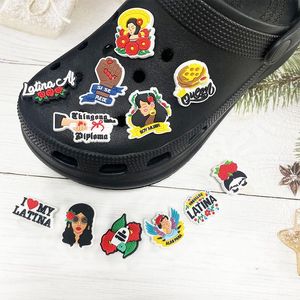 Anime Charms Toptan Çocukluk Anıları Latin Amerika Güzel Hediye Karikatür Karikatür Terlemeleri Ayakkabı Aksesuarları PVC Dekorasyon Toka Yumuşak Kauçuk Tıkık