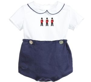 Sommar spanska pojkar boutique kläder set baby broderi kläder kostym spädbarn födelsedag dräkt vit skjorta kort byxa y25707031