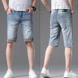 Designer de shorts masculino Summer Quarter Quarter Jeans High End calças intermediárias Slim Fit Blue Blue Lao Foye Y2YP