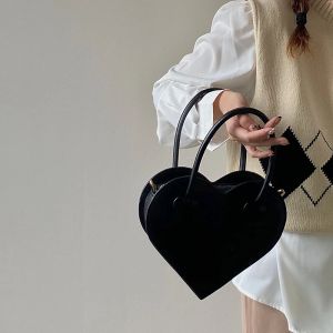 Kolejne konstrukcje mody damskie torba na ramię vintage fajne dziewczyny miłość torebki sercowe retro czarne małe torebki torebki