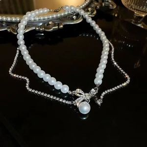 2024 Designer smycken Nature Pearl Circle Halsband Choker Goth Trend Jewelry Luxury Designer smycken för kvinnor halsband is av kedja syster gåva gratis