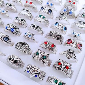 حلقات الكتلة BK Lots 50pcs/Lot Mix Mix Punk Rock Sier Ring Ring for Men Women Retro Animal Eyes Snake Fashion Wholesale Party Vintage DHKQ1