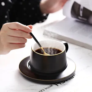 Mugs European-style Small Luxury Coffee Cup And Saucer Set Ceramic Household Mug Single Water Simple Delicate English