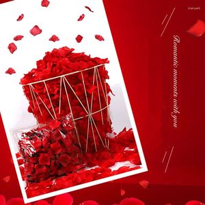 Dekorativa blommor 1bag/Pack Wine Red Artificial Rose Petals Non-Woven Fake Flower Wedding Decoration Förslag till födelsedag Stage Layout Hand